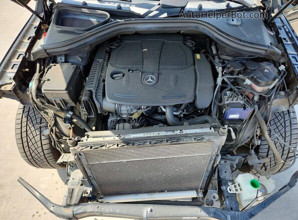 4JGDA5JB0JB044142 2018 MERCEDES-BENZ GLE Black Widok komory silnika