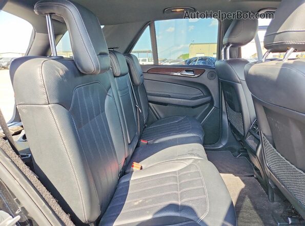 4JGDA5JB0JB044142 2018 MERCEDES-BENZ GLE Black Widok wnętrza z tyłu