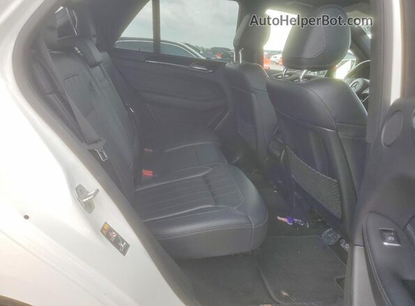 4JGDA5JB1HA816244 2017 MERCEDES-BENZ GLE White უკანა სავარძლების ხედი