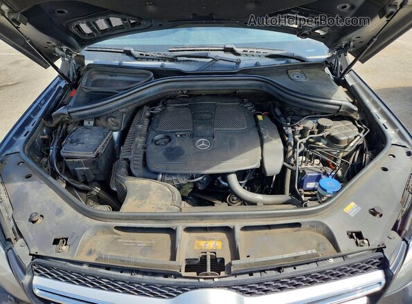 4JGDA5JB2GA689230 2016 MERCEDES-BENZ GLE Gray Rear interior view