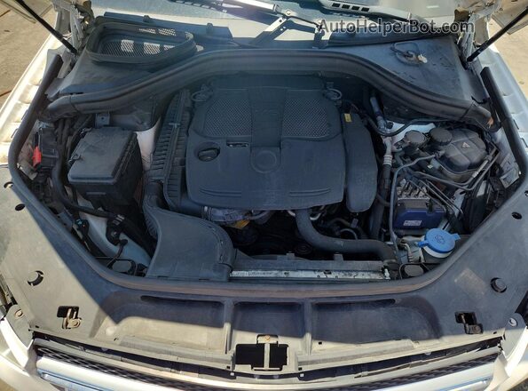 4JGDA5JB2HA905479 2017 MERCEDES-BENZ GLE White Widok komory silnika