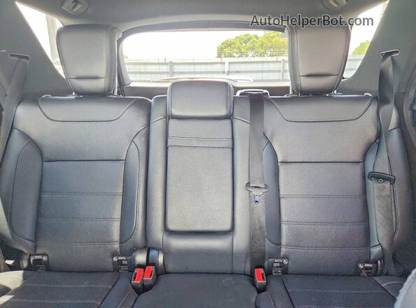 4JGDA5JB2HA905479 2017 MERCEDES-BENZ GLE White Widok tylnych siedzeń