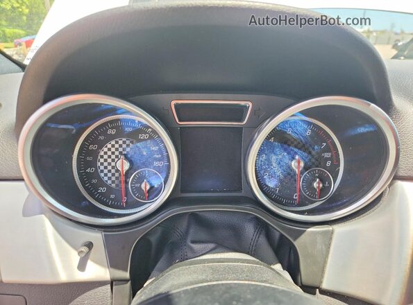 4JGDA5JB2HA905479 2017 MERCEDES-BENZ GLE White Widok zestawu wskaźników