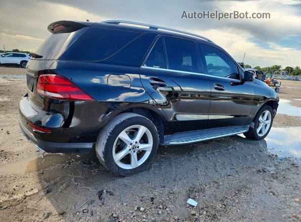 4JGDA5JB2JB030923 2018 MERCEDES-BENZ GLE Черный Задняя правая четверть