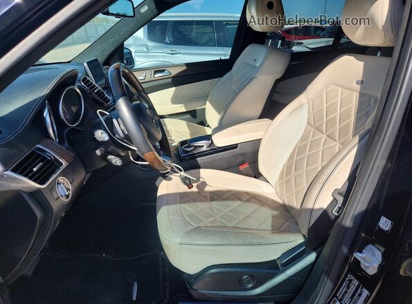 4JGDA5JB4GA709395 2016 MERCEDES-BENZ GLE Black Вид салону спереду