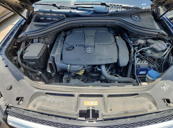 4JGDA5JB4GA712801 2016 MERCEDES-BENZ GLE Black Widok komory silnika