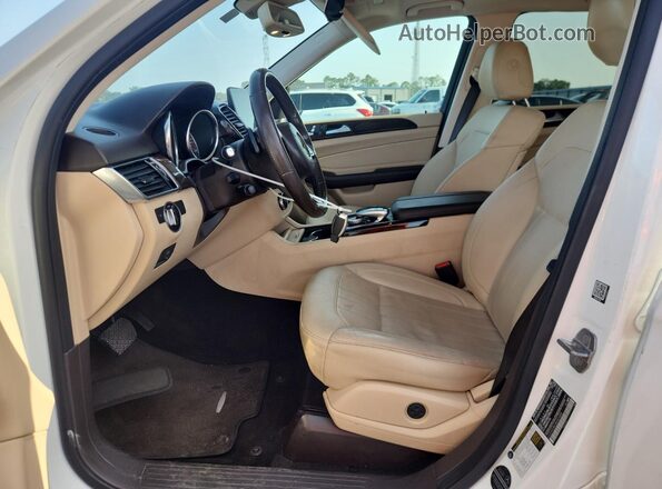 4JGDA5JB6JB082684 2018 MERCEDES-BENZ GLE White Вид салону спереду