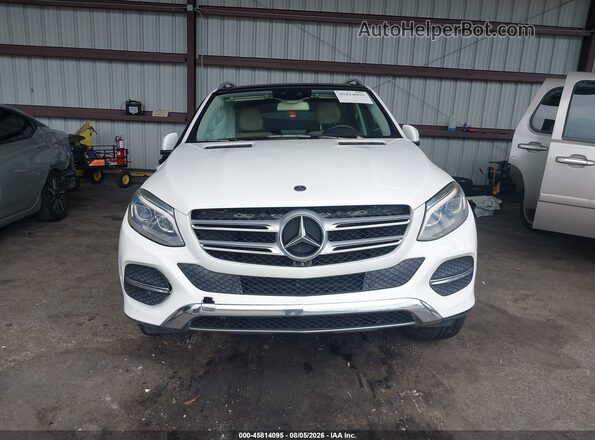4JGDA5JB7HA952197 2017 MERCEDES-BENZ GLE 350 Белый Вид щитка приборов
