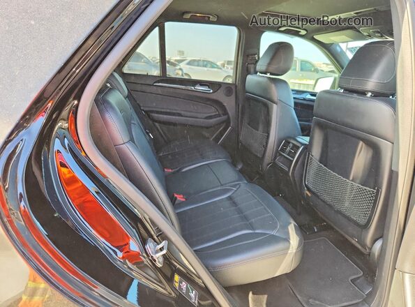 4JGDA5JB8JB091032 2018 MERCEDES-BENZ GLE Black Вид задньої частини салону