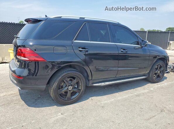 4JGDA5JB9HA984813 2017 MERCEDES-BENZ GLE Черный Задняя правая четверть
