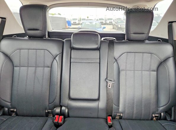 4JGDA5JBXGA687340 2016 MERCEDES-BENZ GLE Silver Vista de los asientos traseros