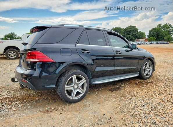 4JGDA5JBXGA766605 2016 MERCEDES-BENZ GLE Black Tył prawy