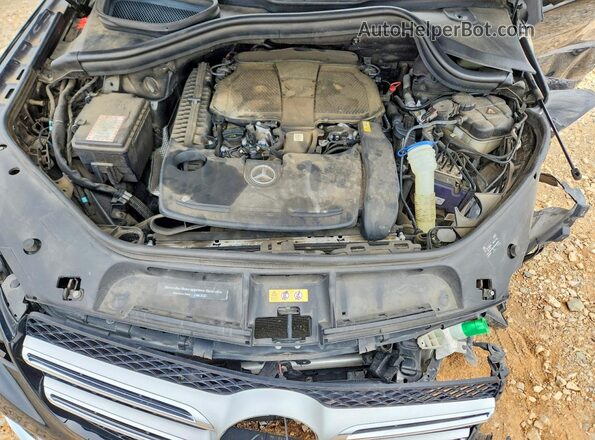 4JGDA5JBXGA766605 2016 MERCEDES-BENZ GLE Black Widok komory silnika
