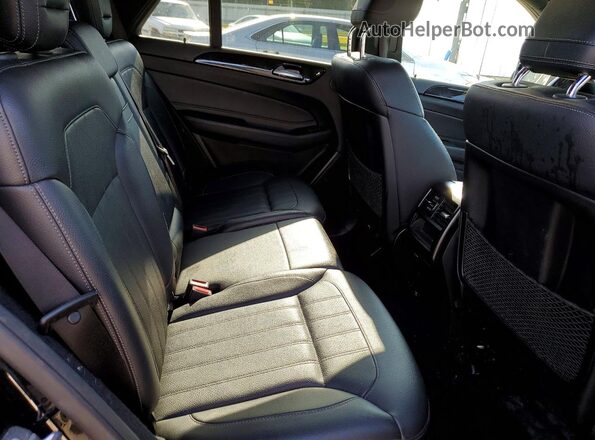 4JGDA5JBXJB167902 2018 MERCEDES-BENZ GLE Black Vista interior trasera