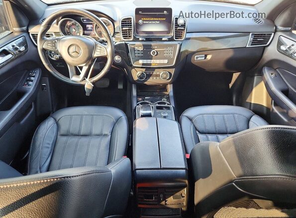 4JGDA5JBXJB178320 2018 MERCEDES-BENZ GLE Black Vista del salpicadero