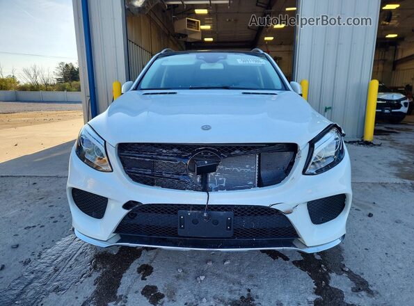 4JGDA7DB7HA841852 2017 MERCEDES-BENZ GLE White Widok z przodu