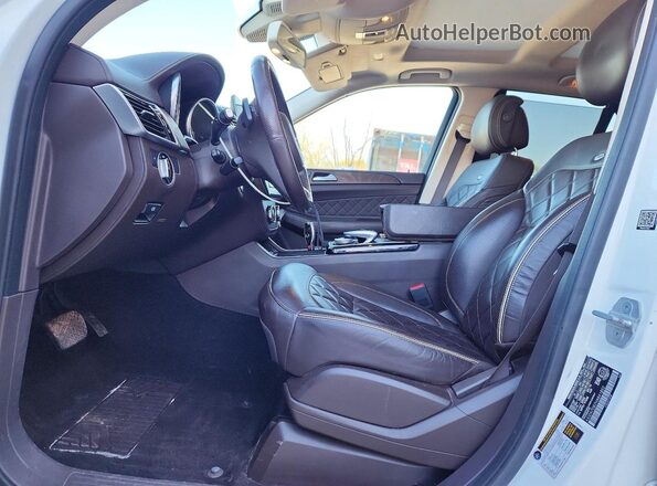 4JGDA7DB7HA841852 2017 MERCEDES-BENZ GLE White Widok wnętrza z przodu