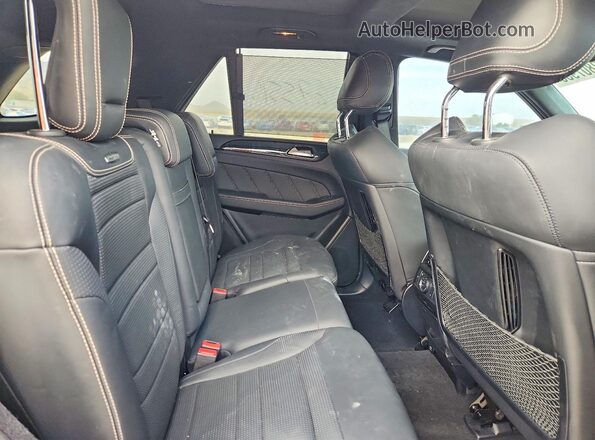 4JGDA7EB8HA915147 2017 MERCEDES-BENZ GLE Black Widok tylnych siedzeń