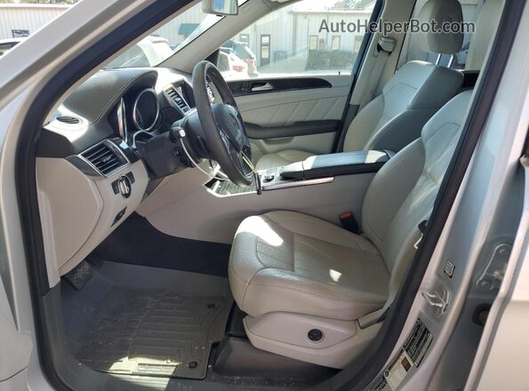 4JGDF2EE1GA674822 2016 MERCEDES-BENZ GL-CLASS Silver Vista interior delantera