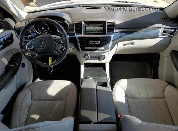 4JGDF2EE1GA674822 2016 MERCEDES-BENZ GL-CLASS Silver Vista del salpicadero