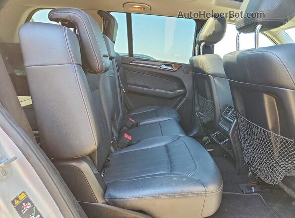 4JGDF6EE0GA710569 2016 MERCEDES-BENZ GL-CLASS Silver Widok wnętrza z tyłu