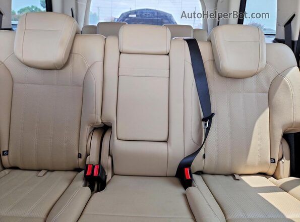 4JGDF6EE0HA819681 2017 MERCEDES-BENZ GLS White Widok tylnych siedzeń