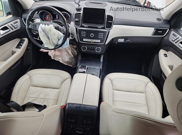 4JGDF6EE1JB171316 2018 MERCEDES-BENZ GLS Серебряный Вид панели приборов