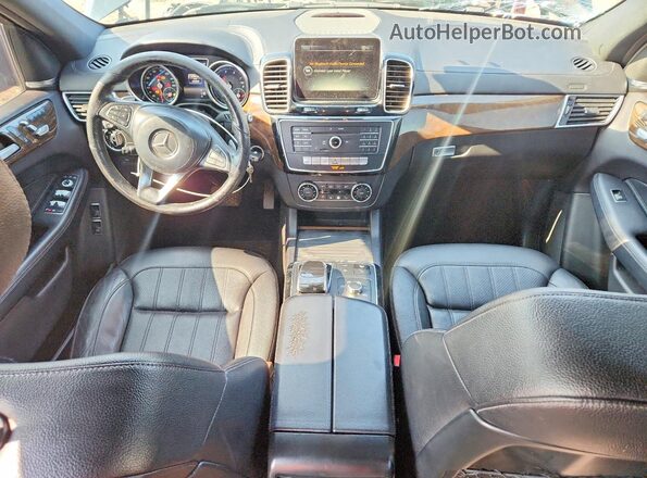 4JGDF6EE2HA788207 2017 MERCEDES-BENZ GLS Black Vista del salpicadero