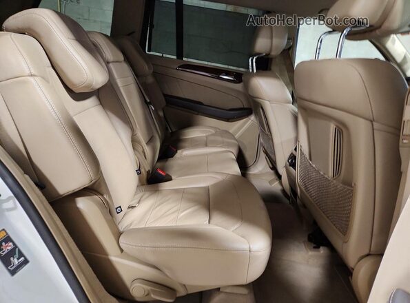 4JGDF6EE3GA637603 2016 MERCEDES-BENZ GL-CLASS Белый Вид задней части салона