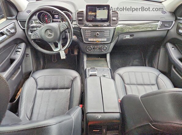 4JGDF6EE3HA742997 2017 MERCEDES-BENZ GLS Gray Vista del salpicadero
