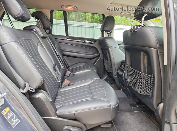 4JGDF6EE3HA742997 2017 MERCEDES-BENZ GLS Gray Vista de los asientos traseros