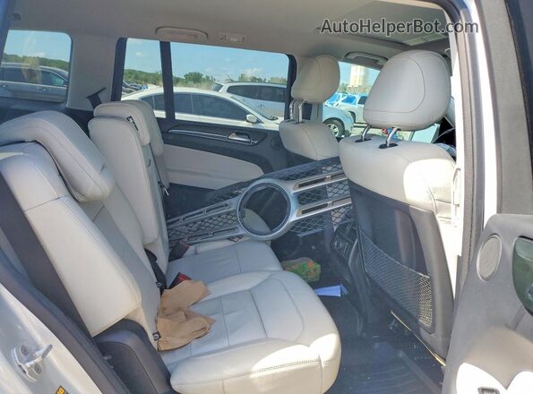 4JGDF6EE4HA883903 2017 MERCEDES-BENZ GLS Серебряный Вид задних сидений