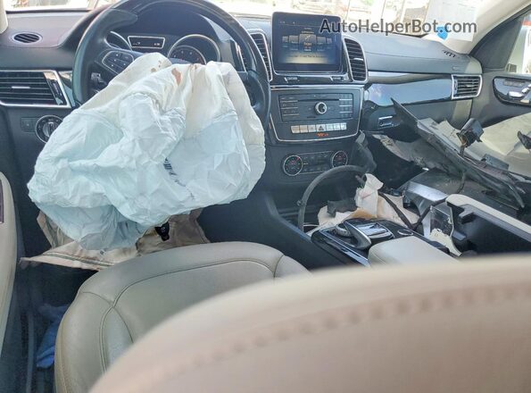 4JGDF6EE4HA883903 2017 MERCEDES-BENZ GLS Серебряный Вид панели приборов
