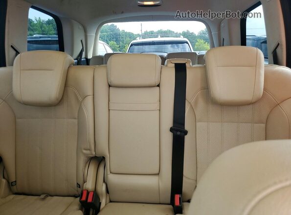 4JGDF6EE5HA820065 2017 MERCEDES-BENZ GLS White Widok tylnych siedzeń