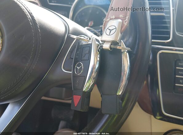 4JGDF6EE5HA980334 2017 MERCEDES-BENZ GLS 450 White Vista del salpicadero