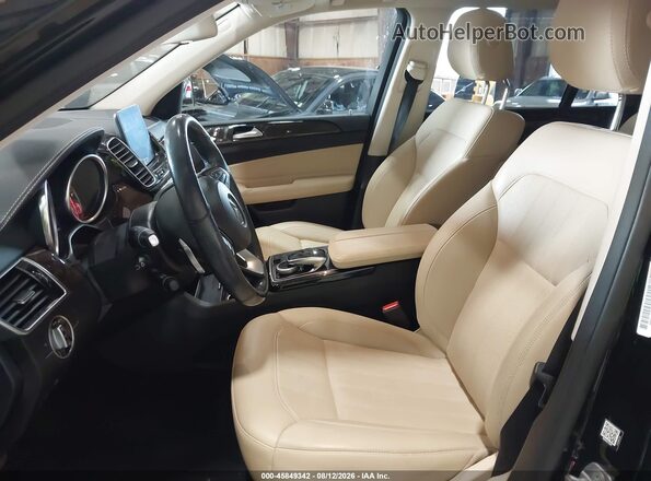 4JGDF6EE5JB072627 2018 MERCEDES-BENZ GLS 450 Черный Вид салона спереди