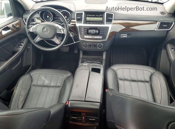 4JGDF6EE6GA694295 2016 MERCEDES-BENZ GL-CLASS Silver Instrument cluster view