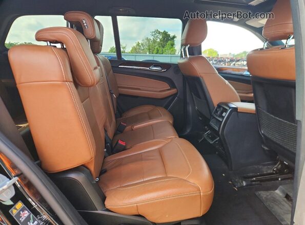 4JGDF6EE6HA830118 2017 MERCEDES-BENZ GLS Черный Вид задней части салона