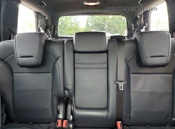 4JGDF6EE7JB096766 2018 MERCEDES-BENZ GLS Серый Вид задних сидений