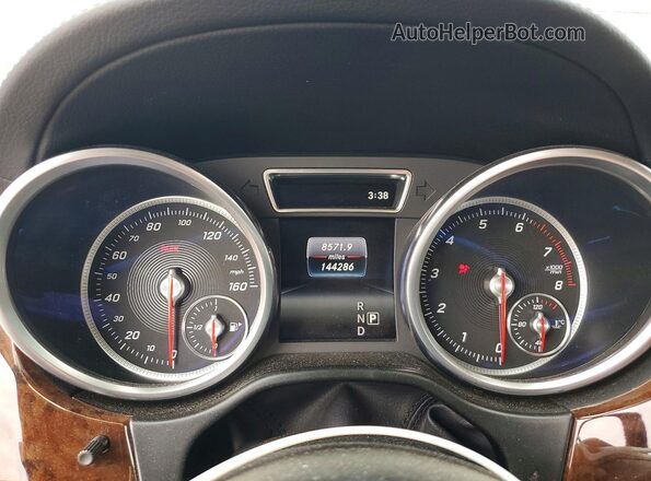 4JGDF6EE8HA766115 2017 MERCEDES-BENZ GLS Silver Widok zestawu wskaźników