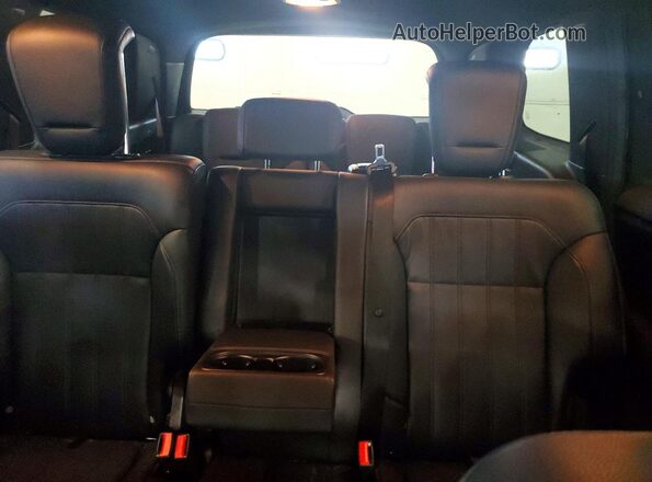 4JGDF6EE8HA837393 2017 MERCEDES-BENZ GLS Black Widok tylnych siedzeń