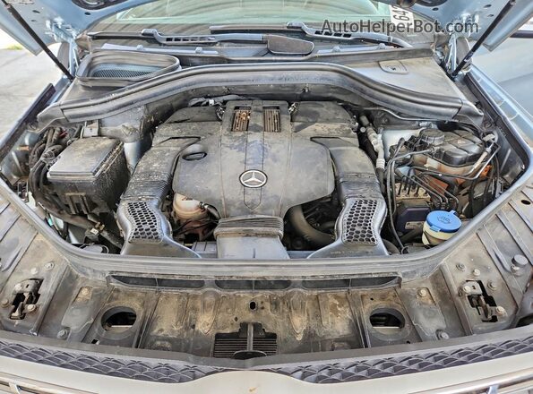 4JGDF6EE8HA897965 2017 MERCEDES-BENZ GLS Silver უკანა სალონის ხედი
