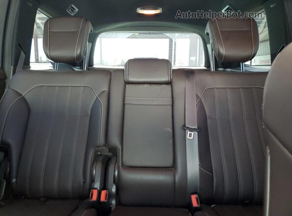 4JGDF6EE8KB237040 2019 MERCEDES-BENZ GLS White Widok tylnych siedzeń