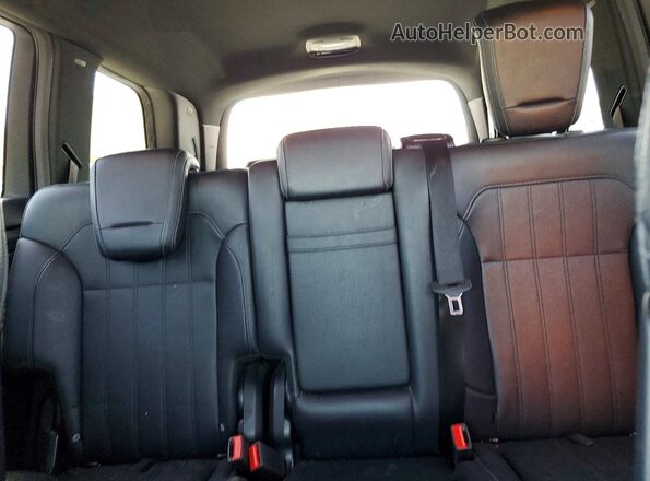 4JGDF6EE9HA916765 2017 MERCEDES-BENZ GLS White Vista de los asientos traseros
