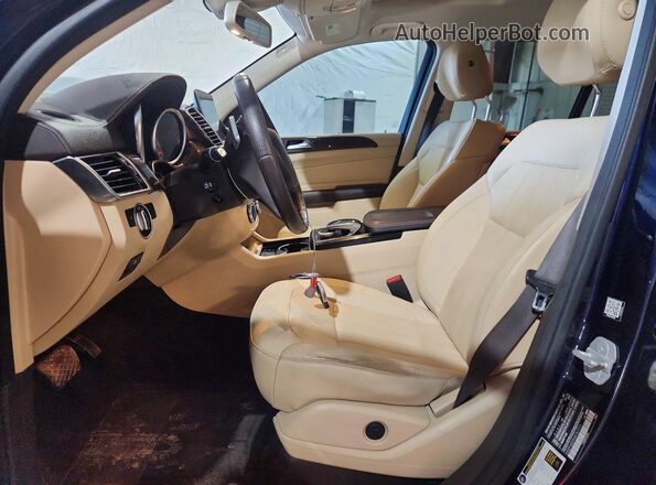 4JGDF6EEXHA761711 2017 MERCEDES-BENZ GLS Синий Вид салона спереди