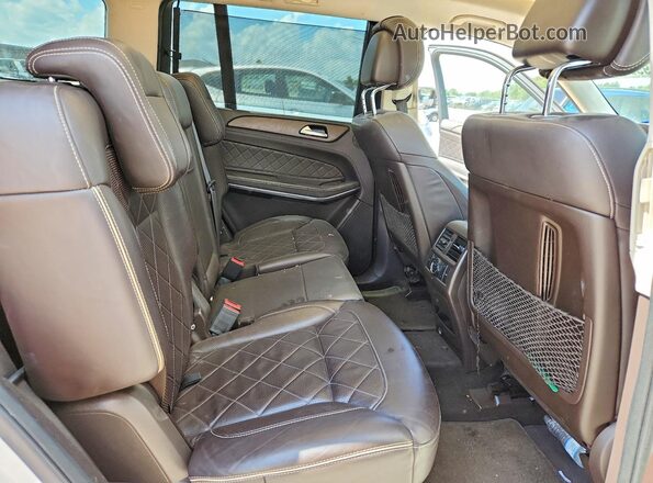 4JGDF7DE6HA876023 2017 MERCEDES-BENZ GLS White Սալոնի հետևի տեսք