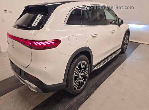 4JGDM2DB3PA012866 2023 MERCEDES-BENZ ALL OTHER White Widok tylnych siedzeń