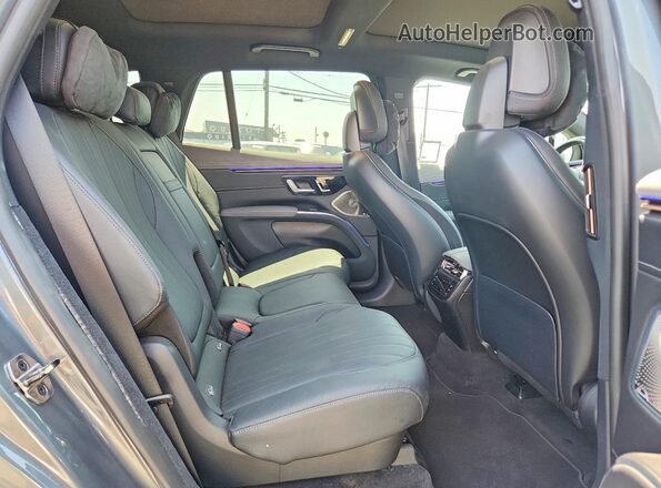 4JGDM2EB7PA029877 2023 MERCEDES-BENZ EQS Серебряный Вид задней части салона