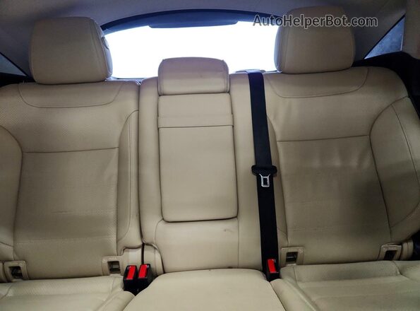 4JGED6EB0GA015783 2016 MERCEDES-BENZ GLE White Вид задніх сидінь