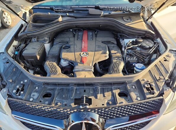 4JGED6EB7KA137209 2019 MERCEDES-BENZ GLE White Rear interior view